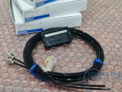 Omron E32-T51/2M