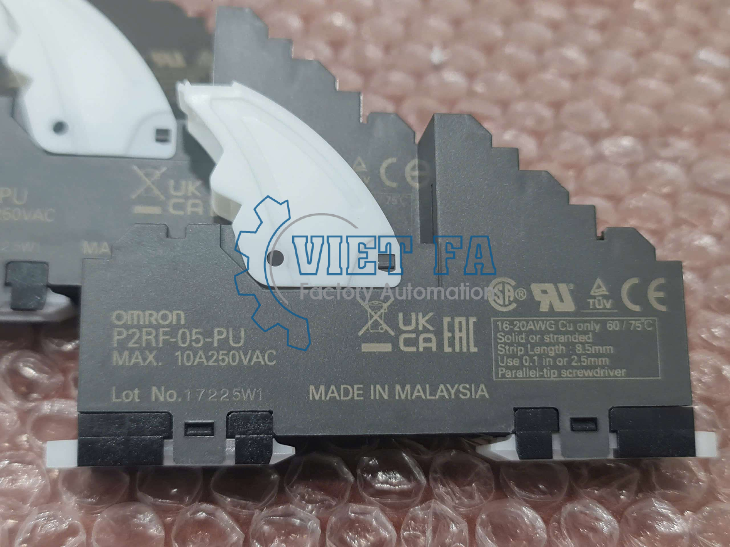 Omron P2RF-05-PU